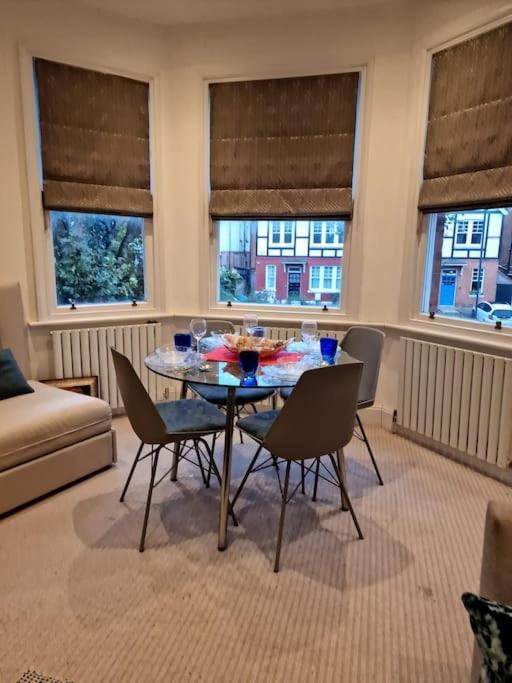 Quintessentially 'London' Flat Esterno foto